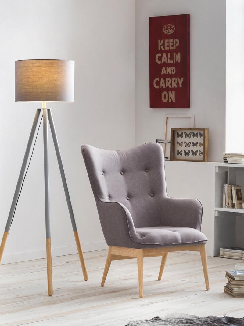 Armlehn-Sessel, Gestell aus Stahl in Holzoptik, 87 x 71 x 98 cm, hellgrau