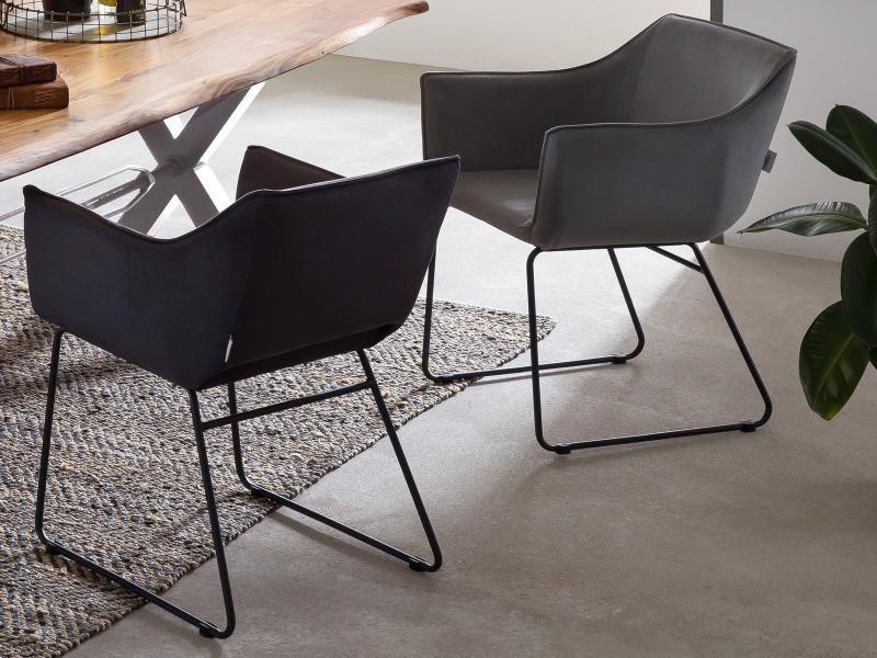 Armlehn-Stuhl, 2 er Set, aus Samt von Tom Tailor, Gestell schwarzer Stahl, 56 x 61 x 82 cm, Sitz gepolstert in basalt