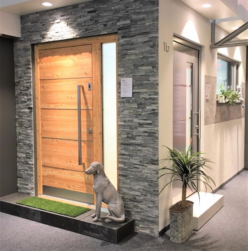 Hund aus Polystone