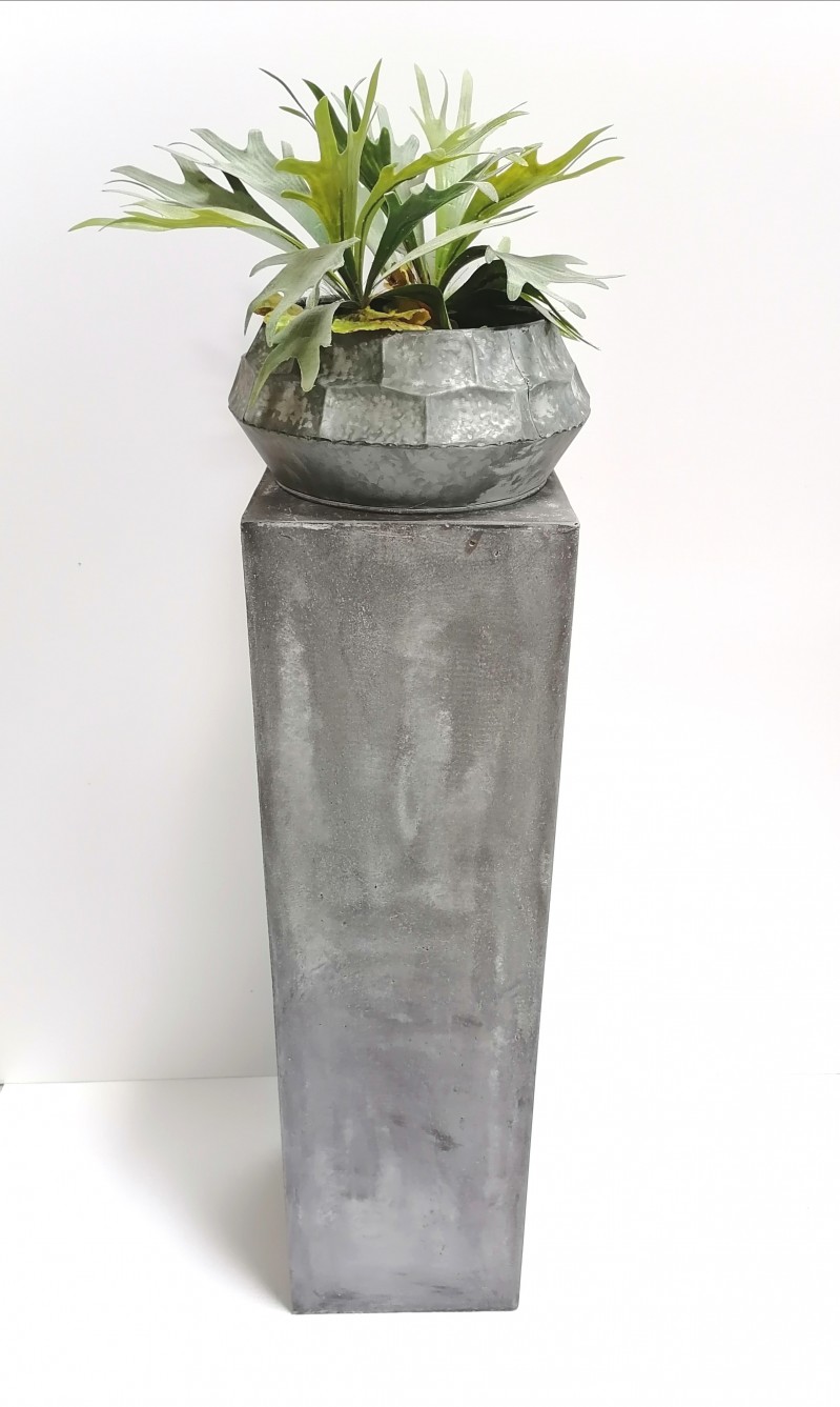 Pflanzsäule