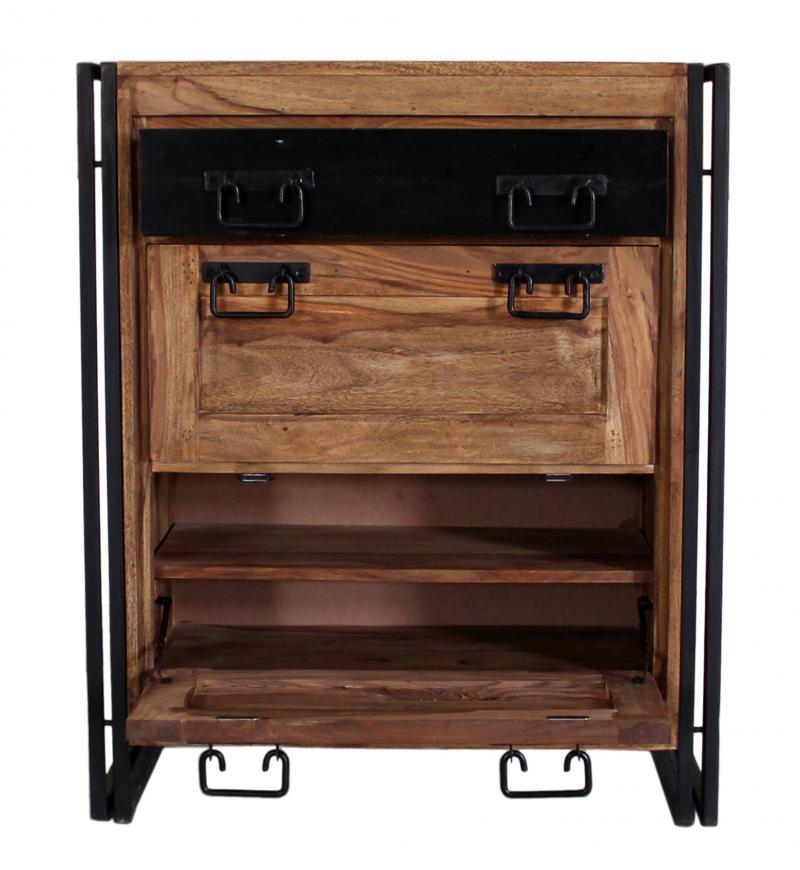 Schuhschrank, Akanzie