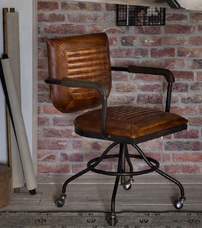 Stuhl, Gestell silbernes Metall, Armlehnen mit Mango, Bezug hellbraunes Büffelleder antik, drehbar & höhenverstellbar, 57 x 53 x 97