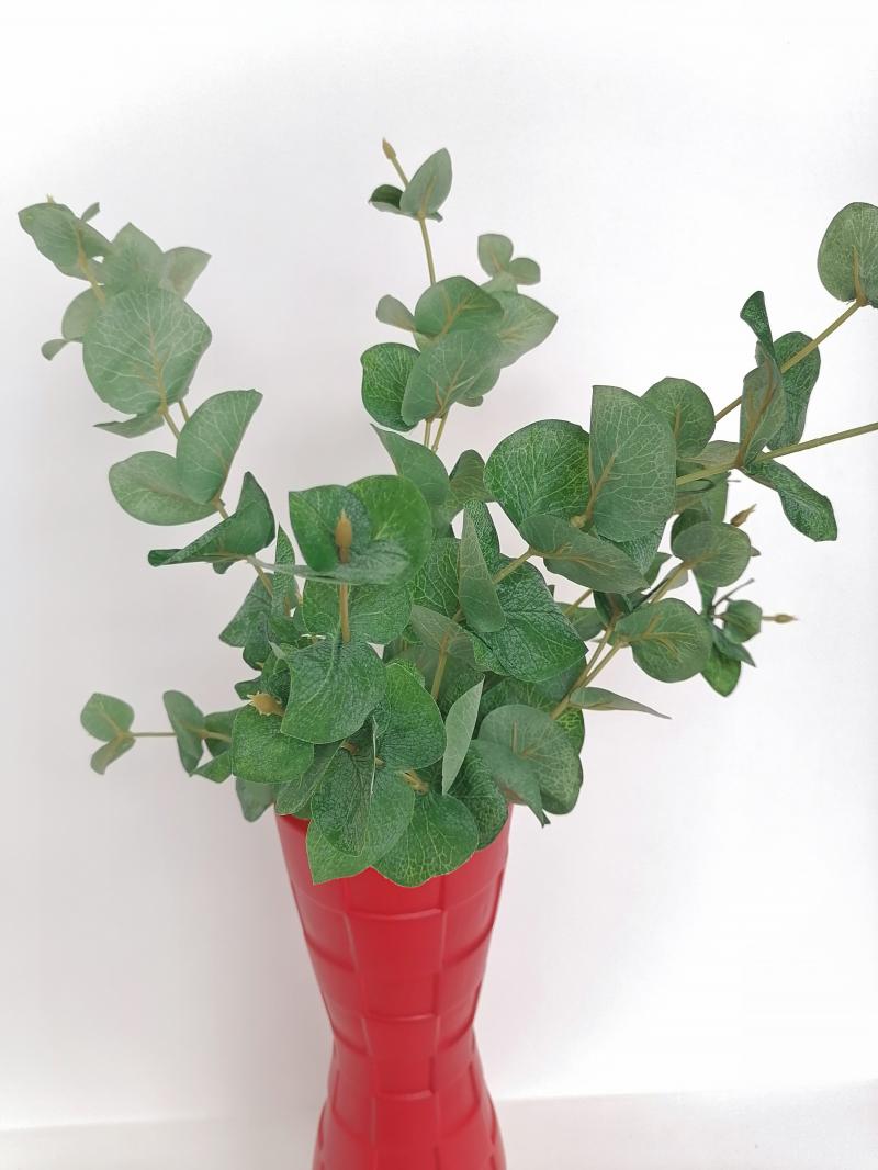 Vase mit 3 x Eucalypthus grün LM